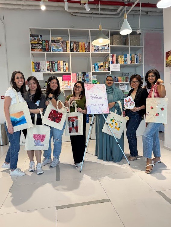 Team Building Art Workshops in Dubai