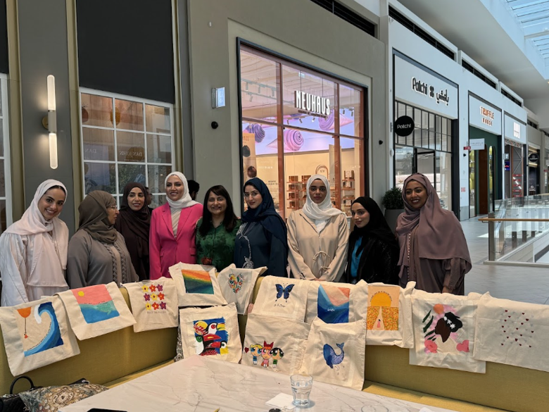 corporate art workshops in Dubai
